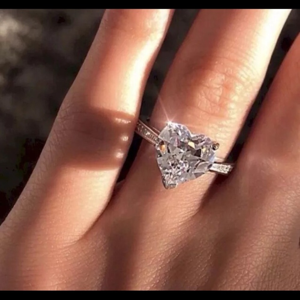 925 Silver White Sapphire Love Heart Ring